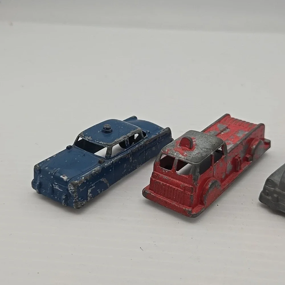 Vintage 1950's Tootsie Toy Red Fire Patrol Truck,‎ Police Car, And Other
